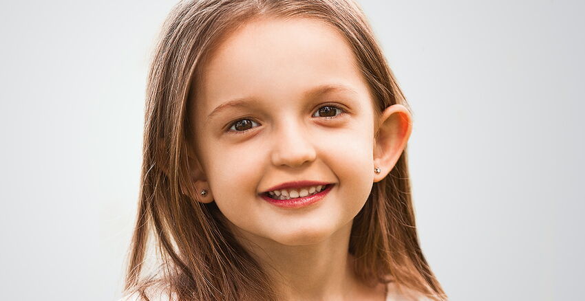 Ohren anlegen - Korrektur von abstehenden Ohren durch eine Otopexie